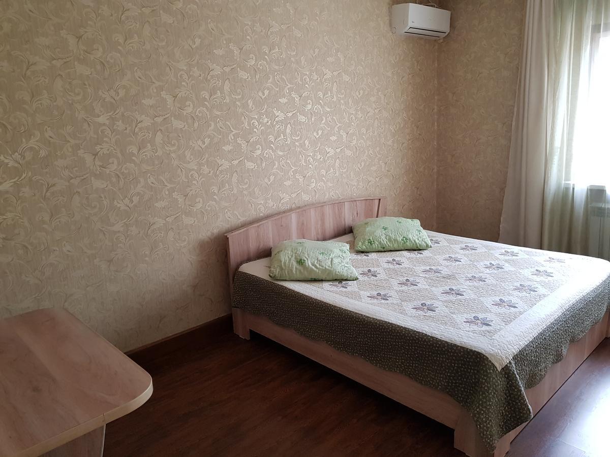 Mini Hotel Leila Алмати Екстер'єр фото